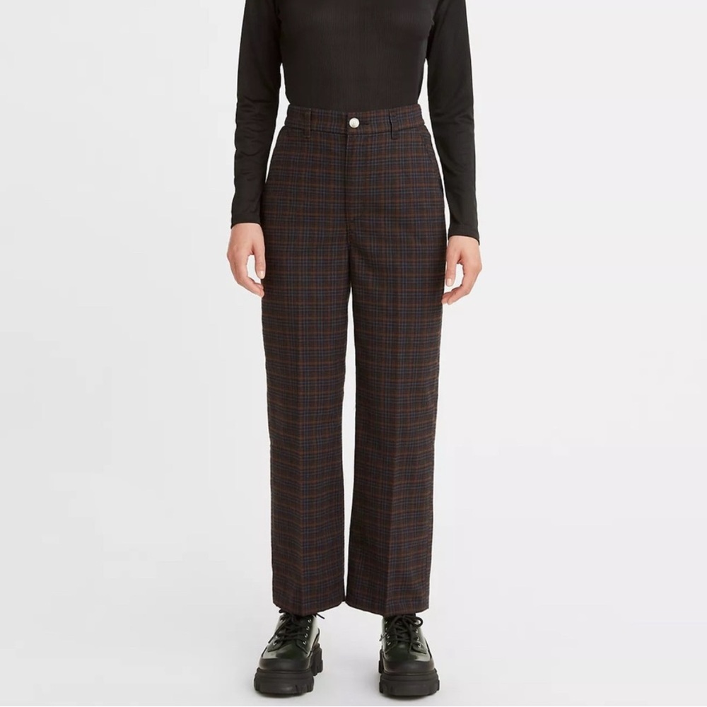 Levi's Pull On Plaid Pants - Picture 2 of 5